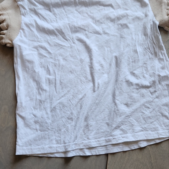 White and Tan Shirt Small Nwot Rippled Sleeve - Picture 4 of 4